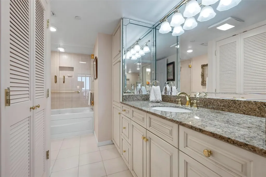 627 Alhambra Road Venice FL 34285