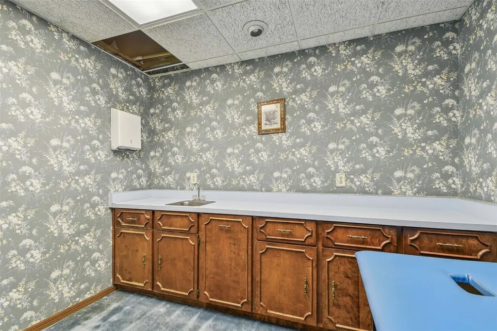 500 Vonderburg Drive Brandon FL 33511