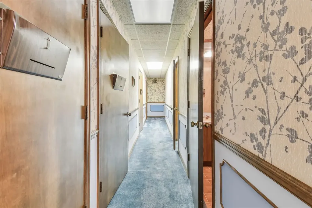 500 Vonderburg Drive Brandon FL 33511