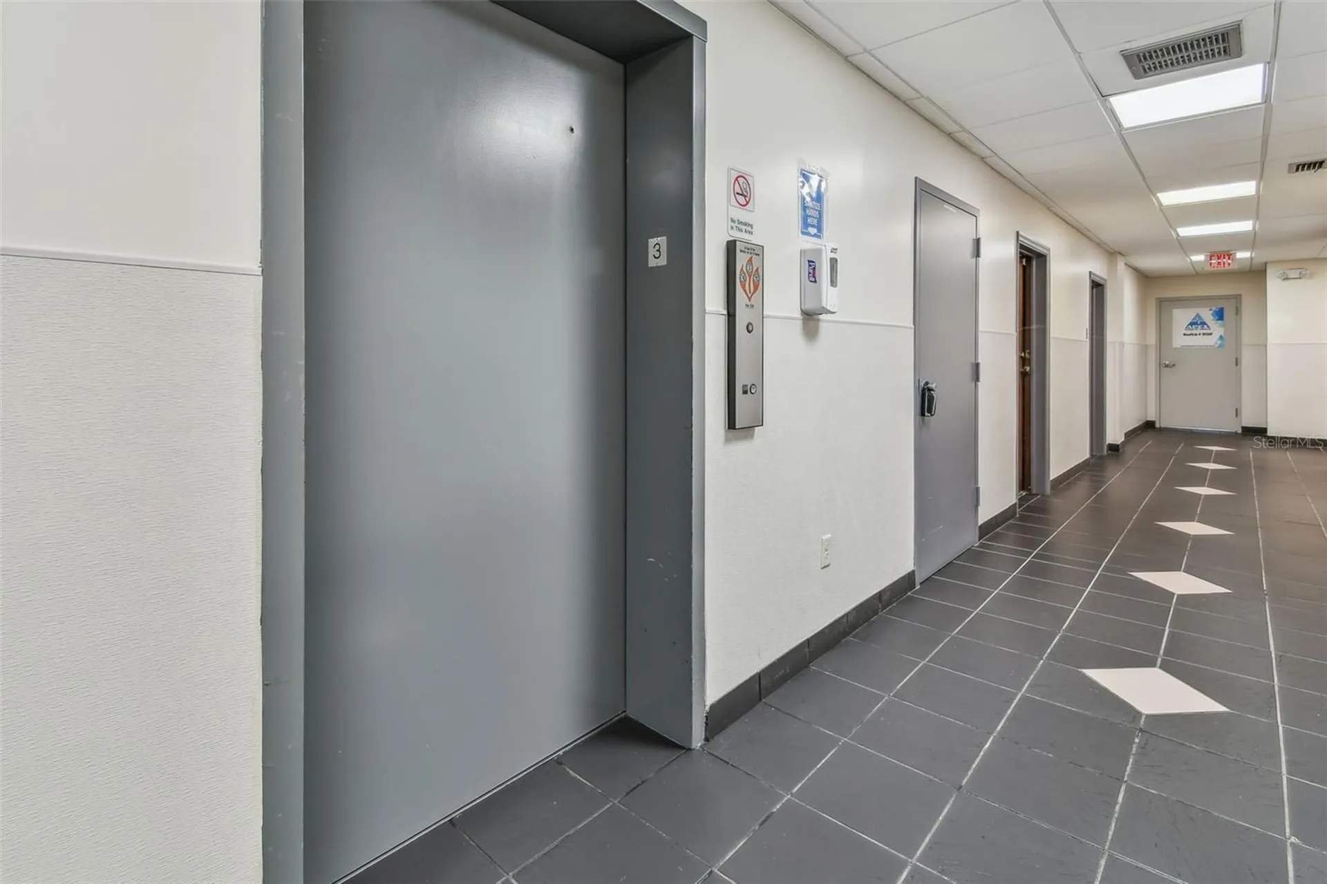 500 Vonderburg Drive Brandon FL 33511