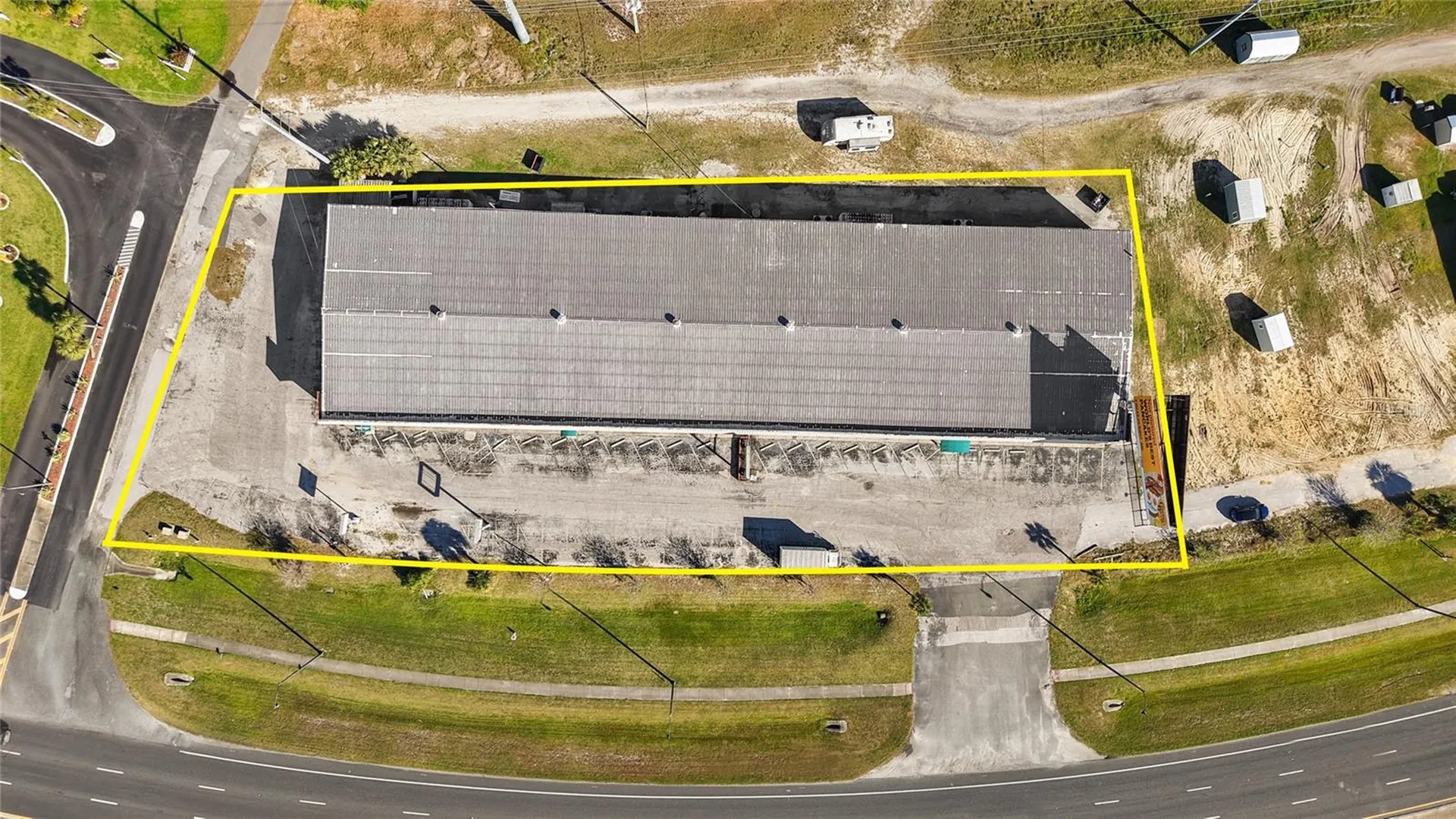 2104 Us Highway 441 Leesburg FL 34748