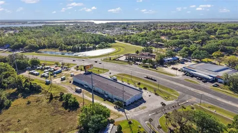 2104 Us Highway 441 Leesburg FL 34748