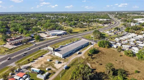 2104 Us Highway 441 Leesburg FL 34748