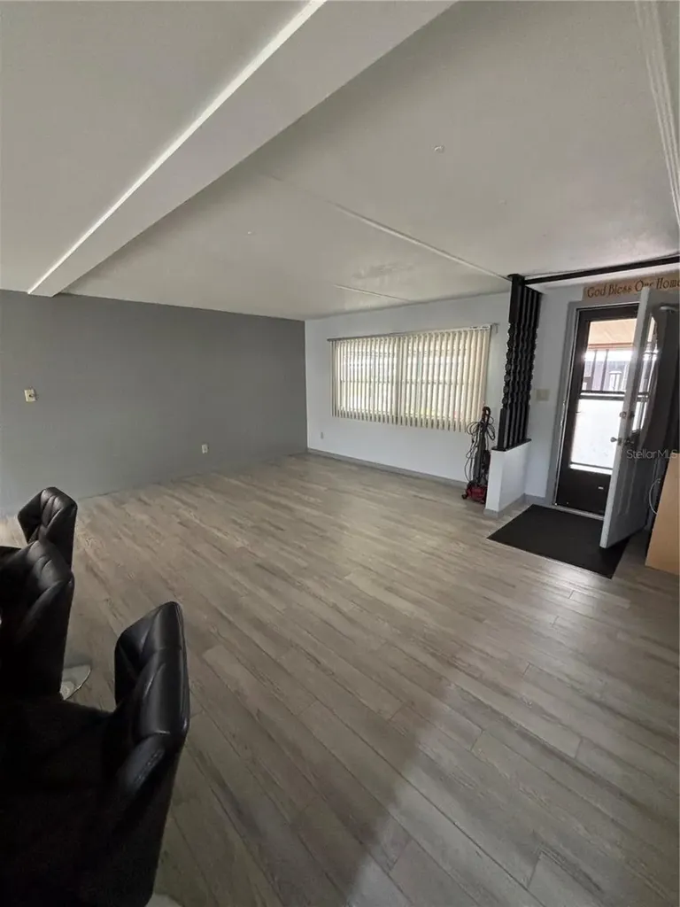 130 Oak Tree Drive Debary FL 32713