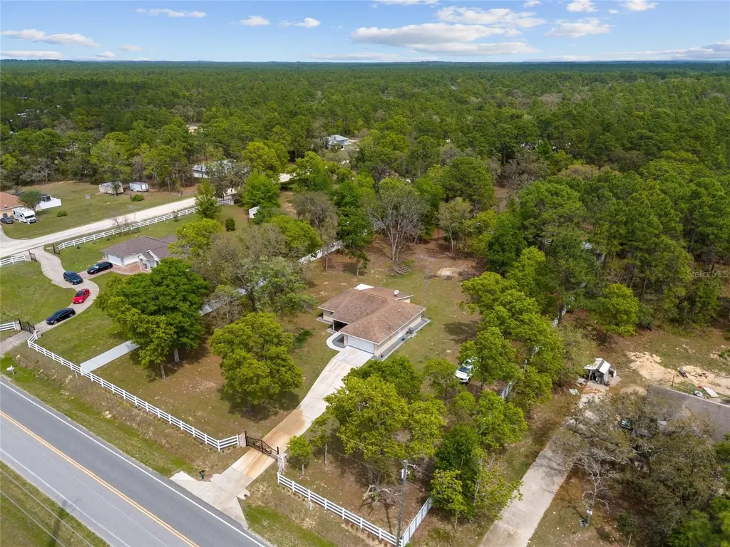 8055 SW 140th Avenue Dunnellon FL 34432