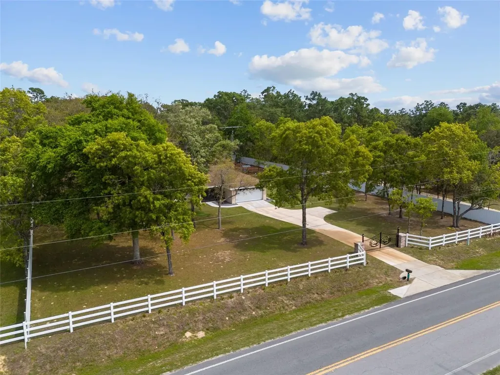 8055 SW 140th Avenue Dunnellon FL 34432