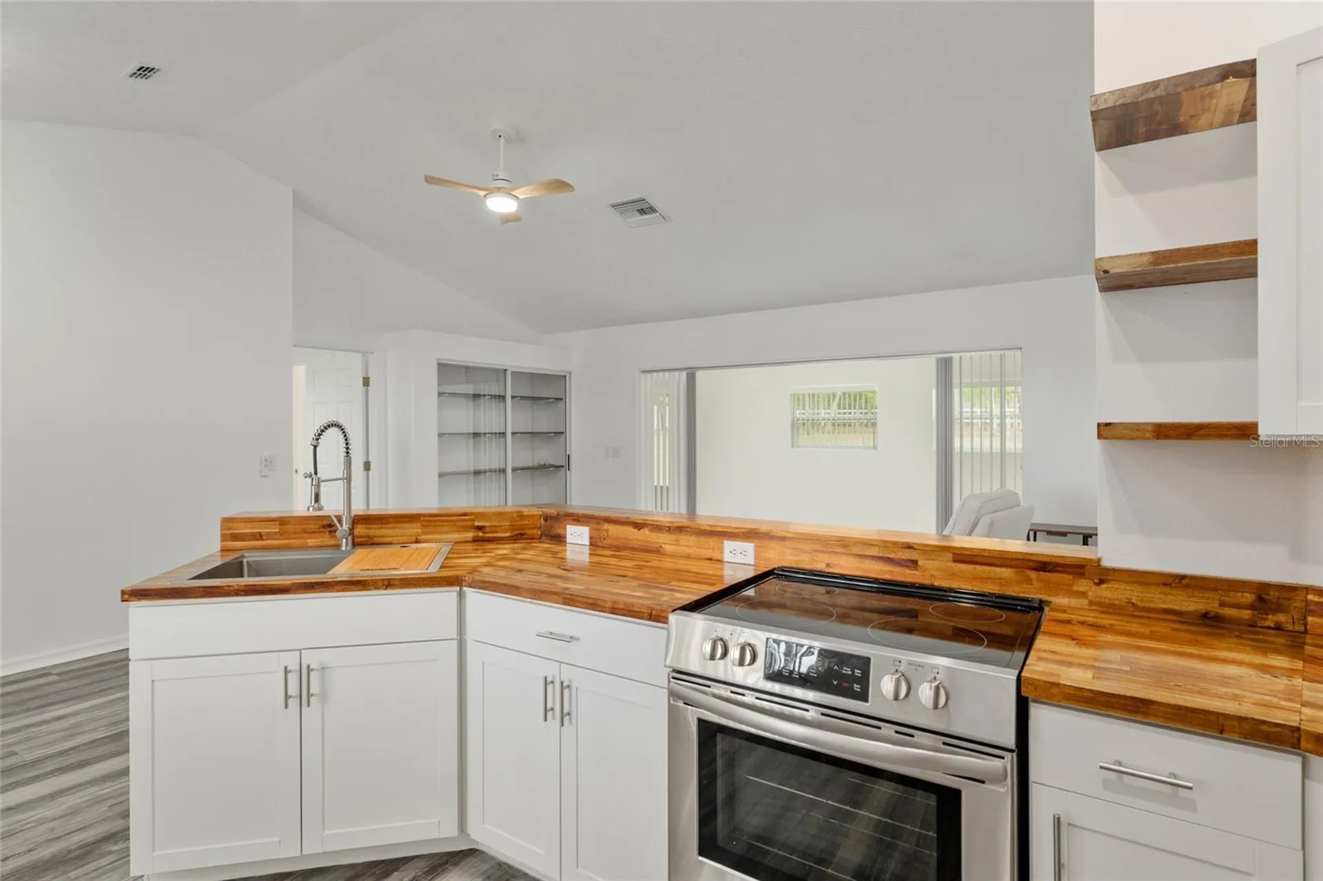 8055 SW 140th Avenue Dunnellon FL 34432