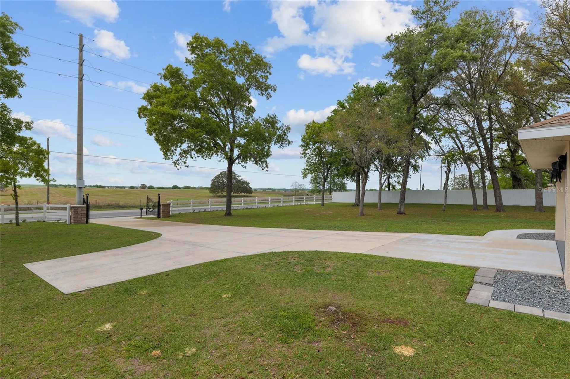 8055 SW 140th Avenue Dunnellon FL 34432