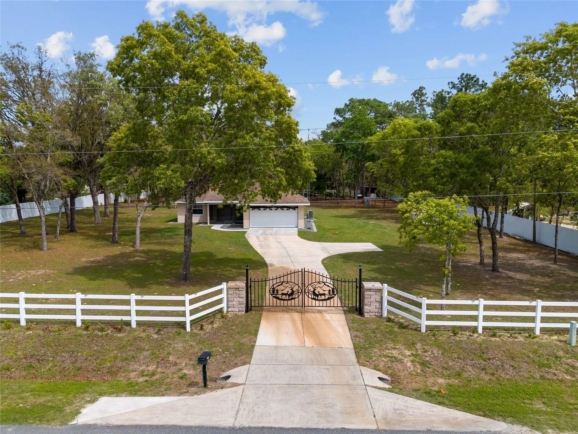 8055 SW 140th Avenue Dunnellon FL 34432
