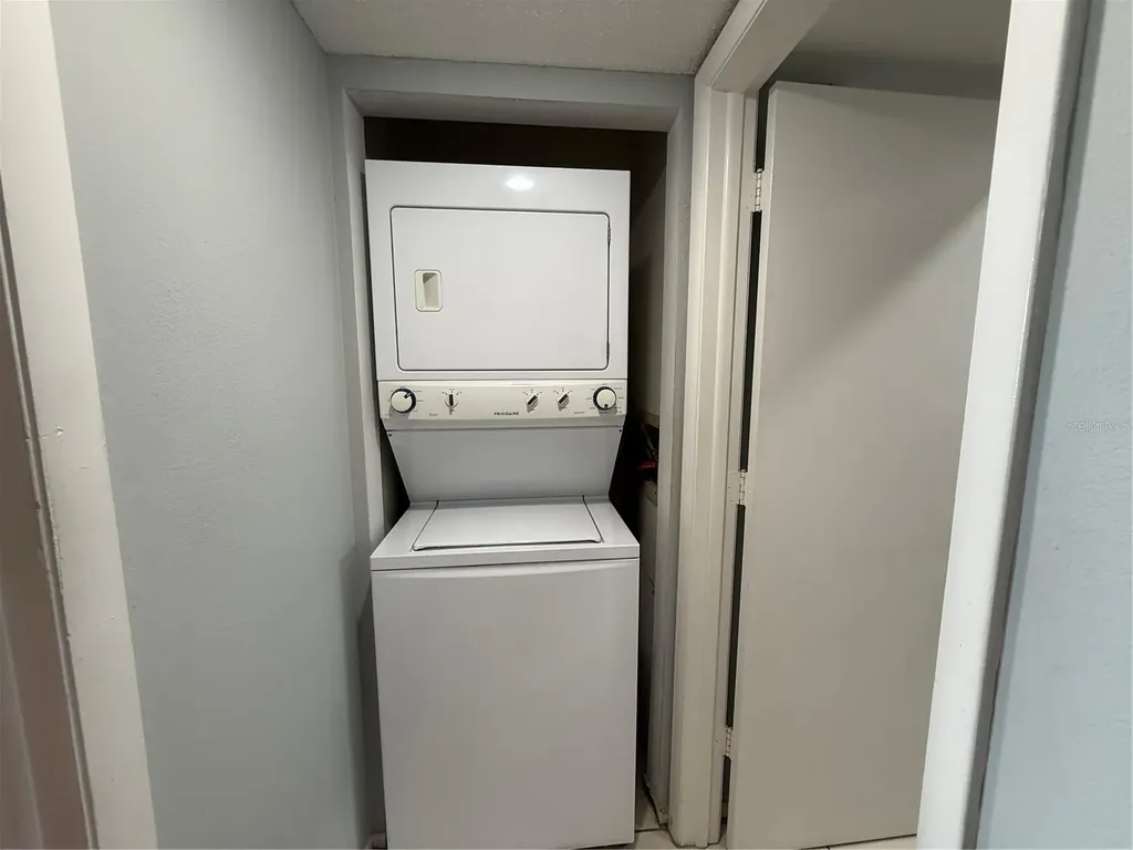 1999 Kings Highway Punta Gorda FL 33980