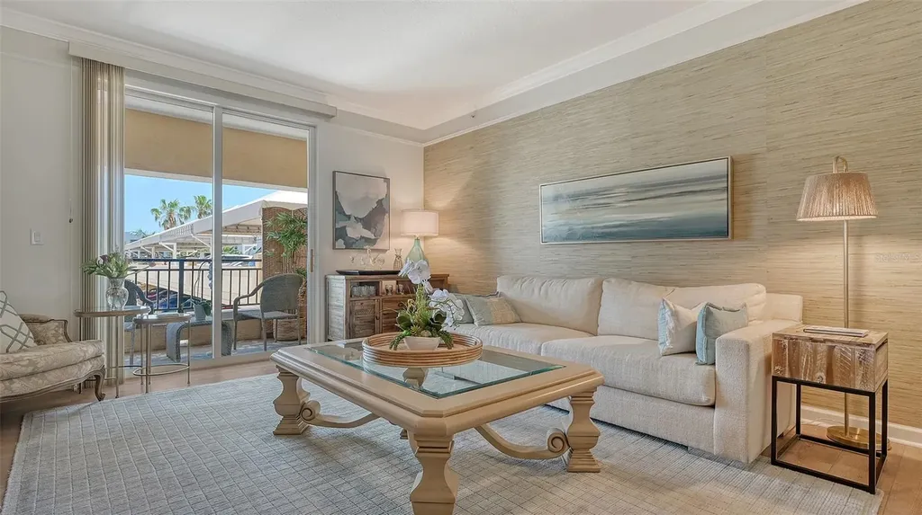 750 N Tamiami Trail Sarasota FL 34236