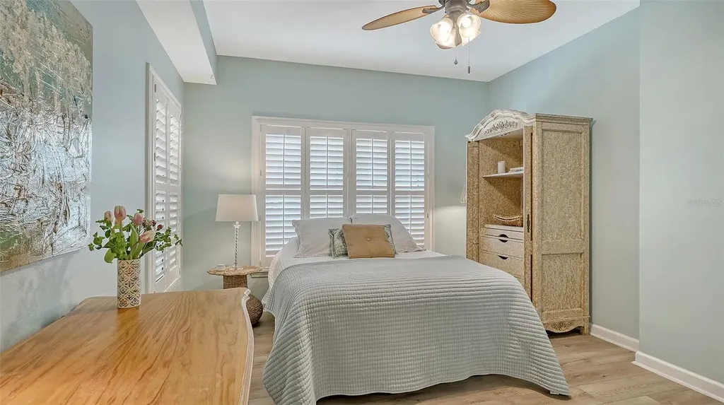 750 N Tamiami Trail Sarasota FL 34236