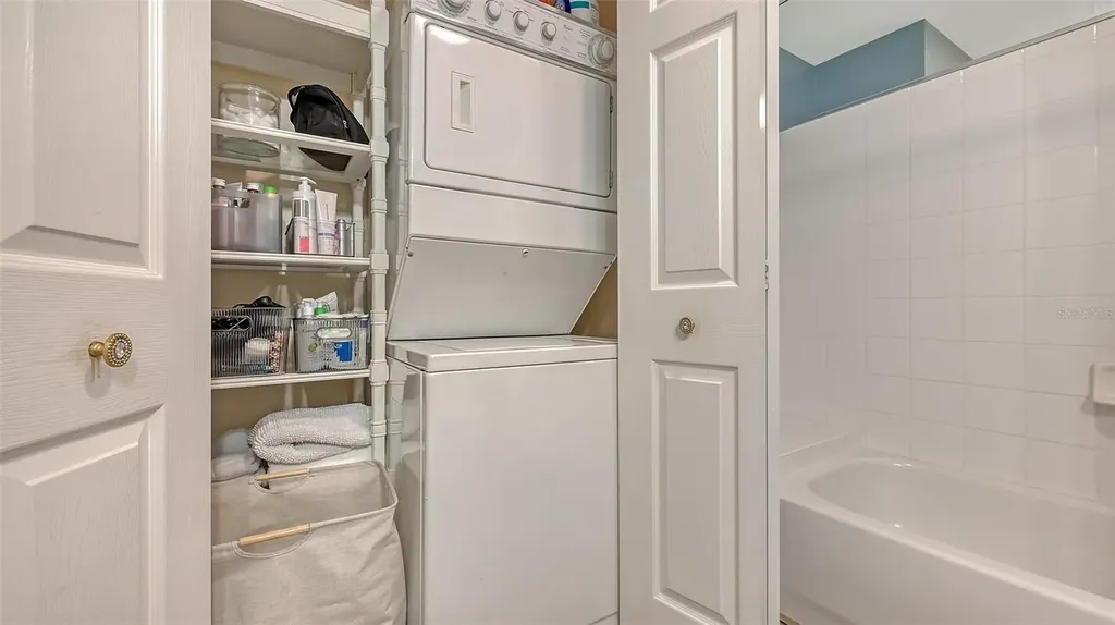 750 N Tamiami Trail Sarasota FL 34236