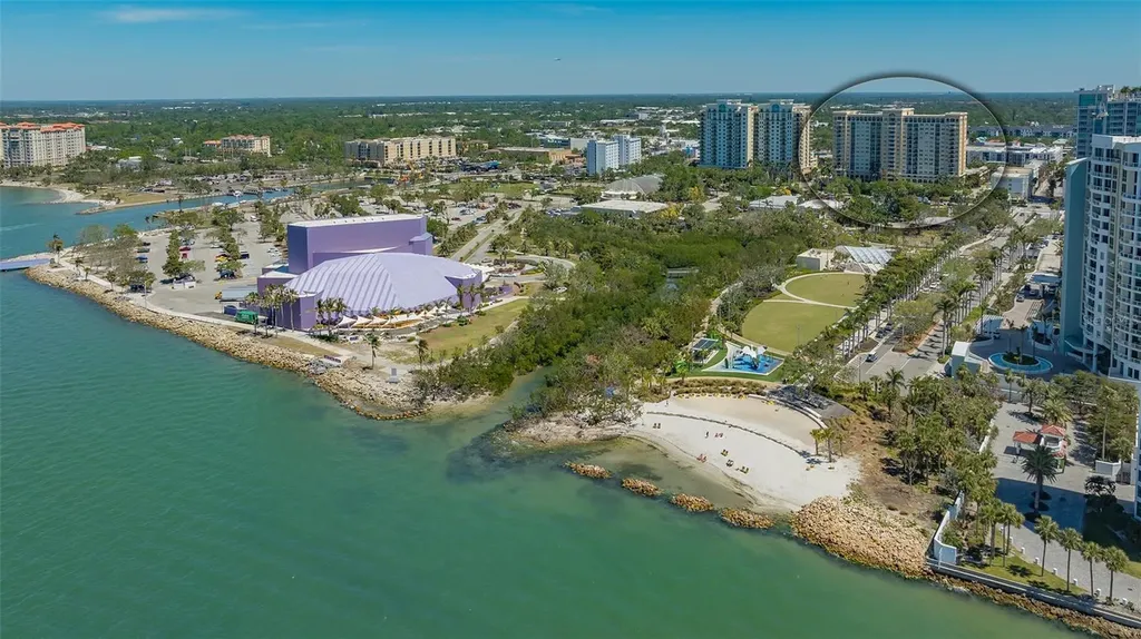 750 N Tamiami Trail Sarasota FL 34236