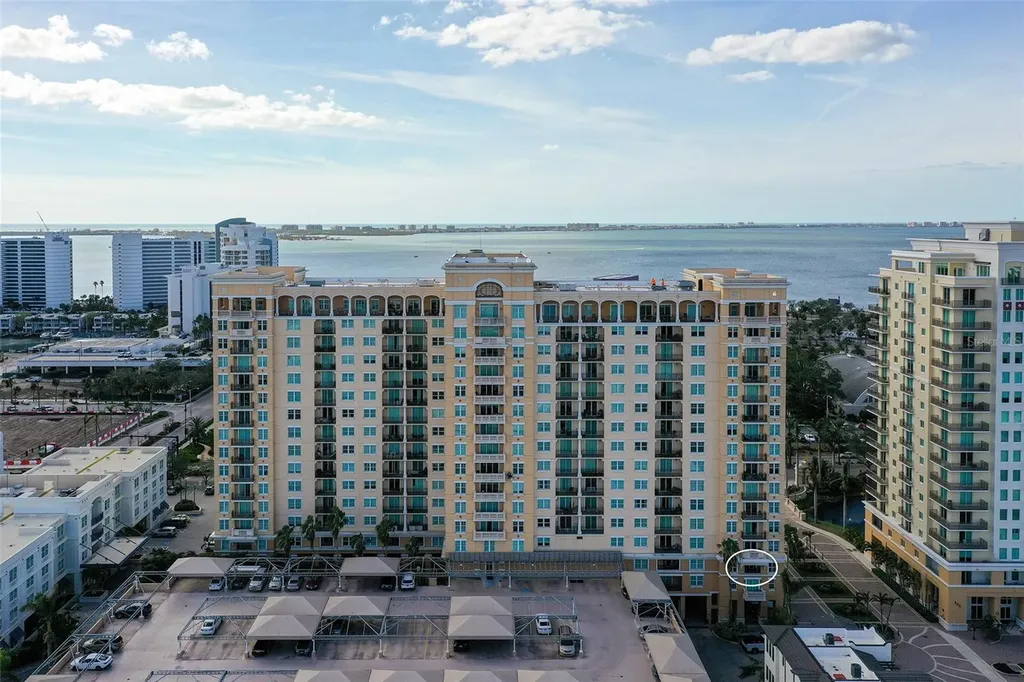 750 N Tamiami Trail Sarasota FL 34236