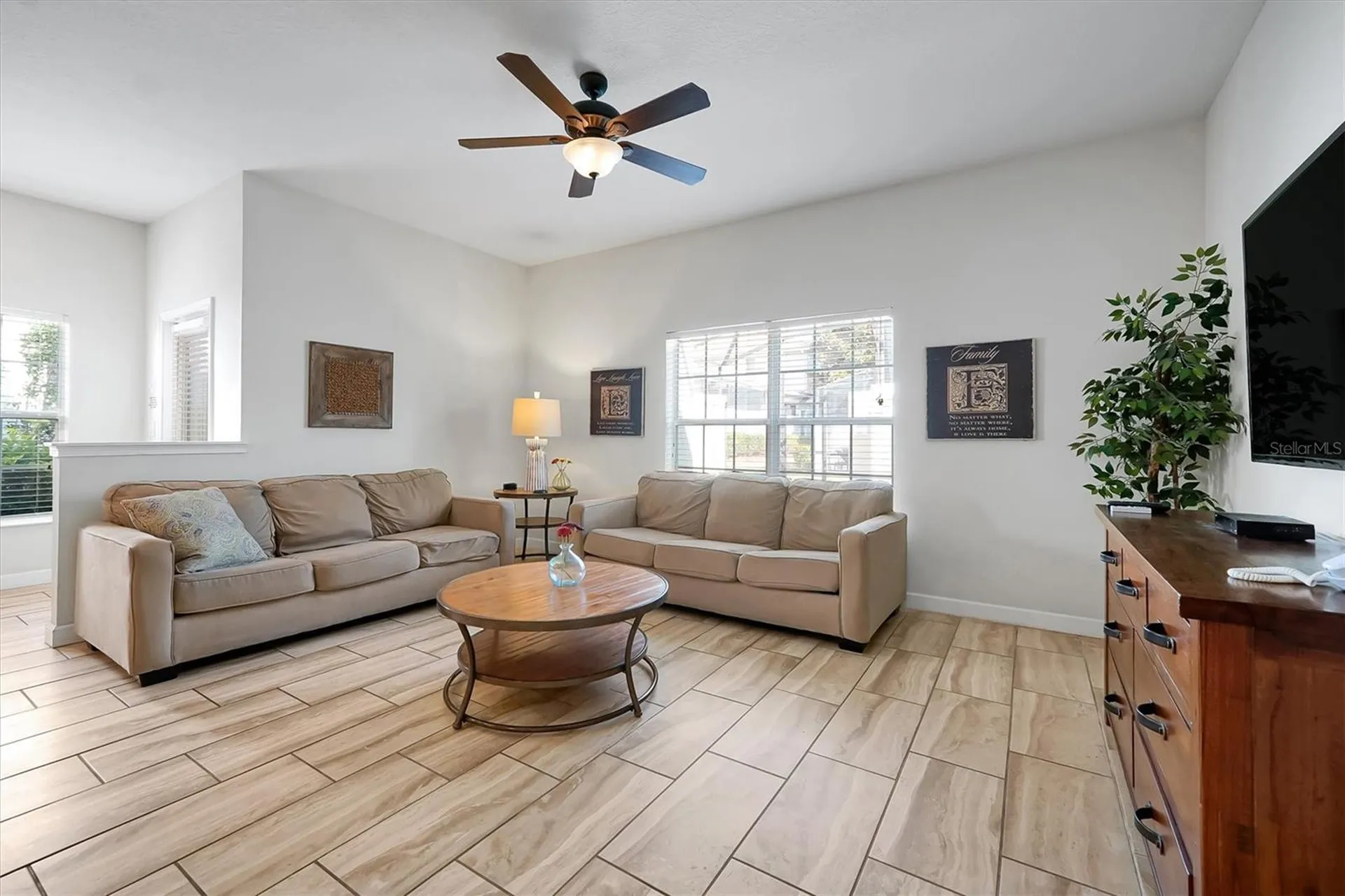 4811 Brier Rose Lane Kissimmee FL 34746