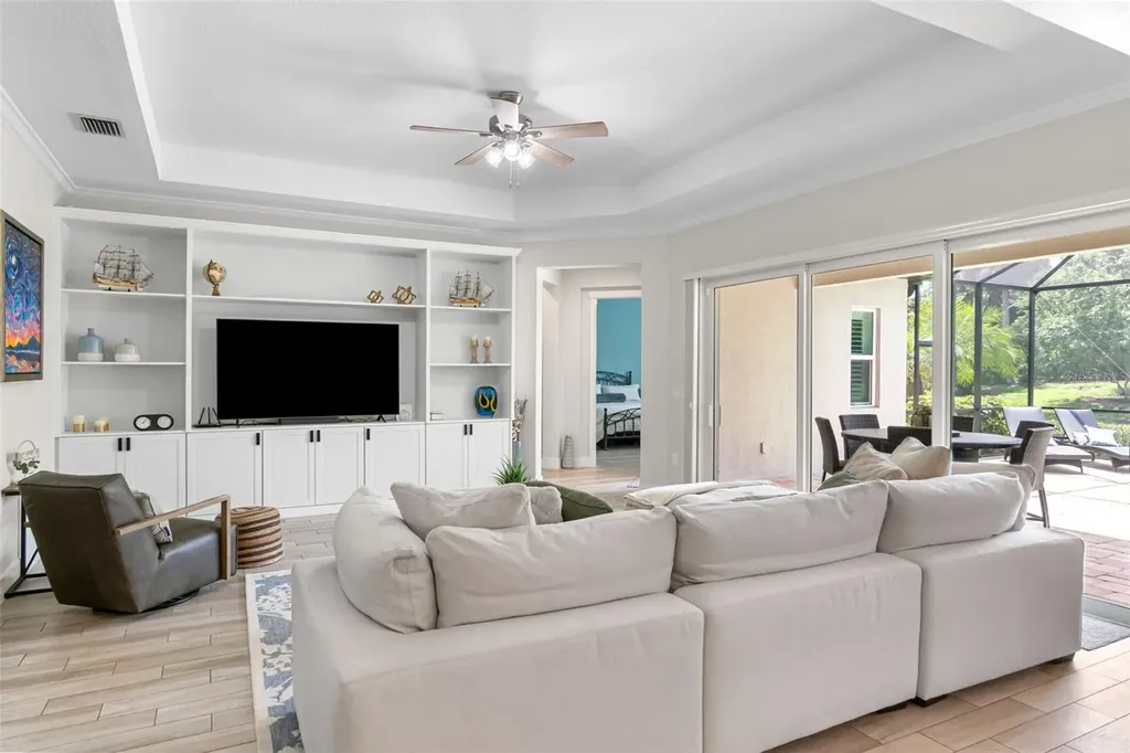 6317 Rivo Lakes Boulevard Sarasota FL 34241