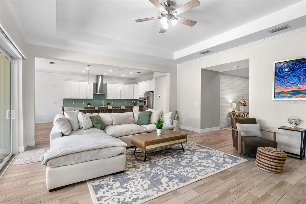 6317 Rivo Lakes Boulevard Sarasota FL 34241