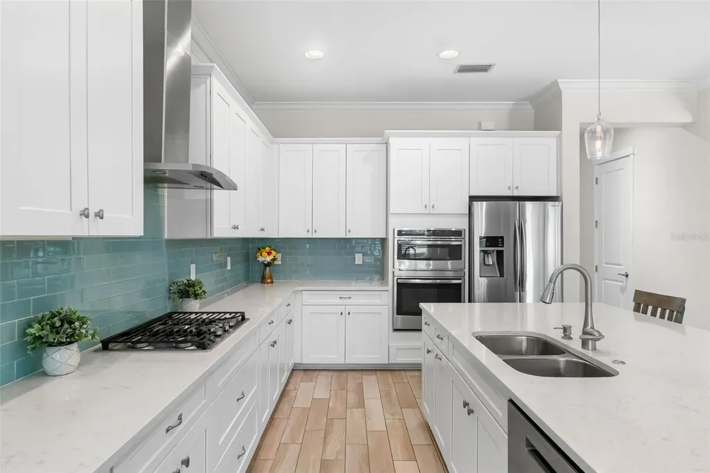 6317 Rivo Lakes Boulevard Sarasota FL 34241