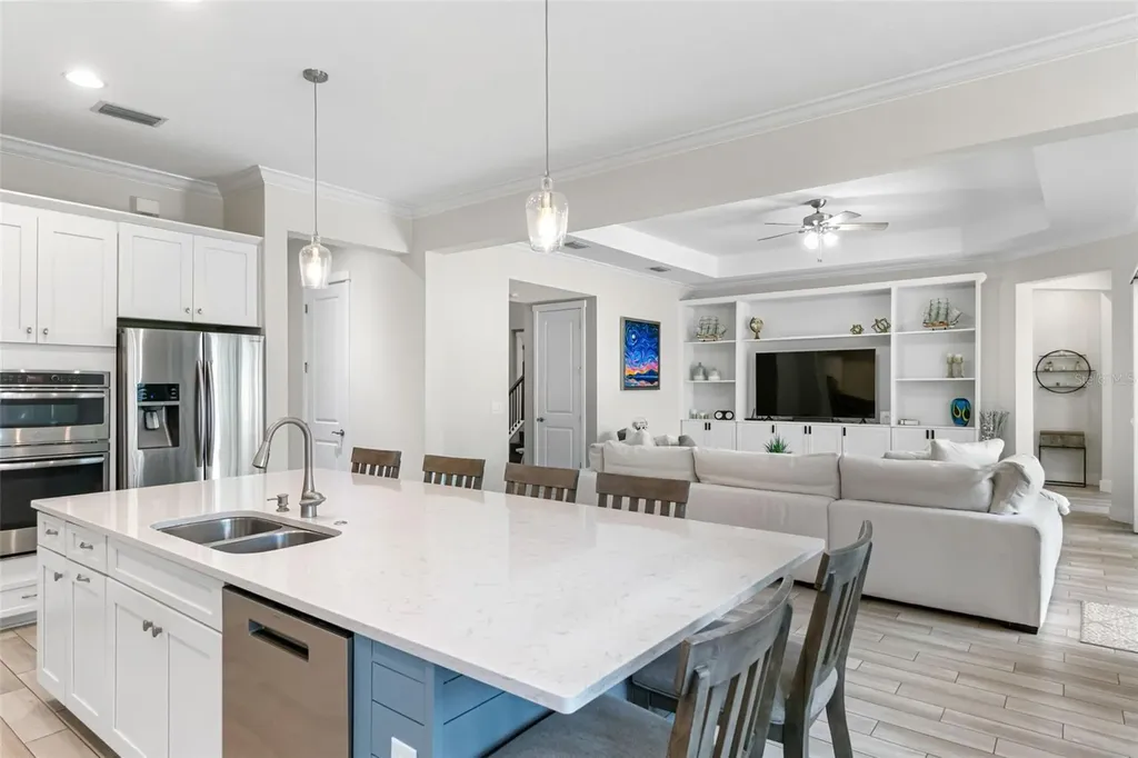 6317 Rivo Lakes Boulevard Sarasota FL 34241