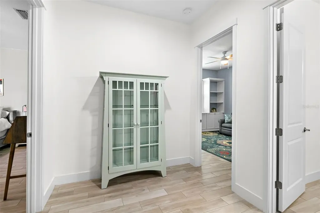 6317 Rivo Lakes Boulevard Sarasota FL 34241