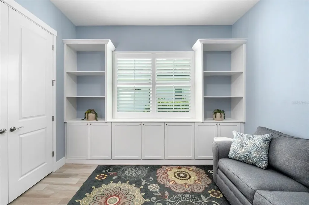 6317 Rivo Lakes Boulevard Sarasota FL 34241