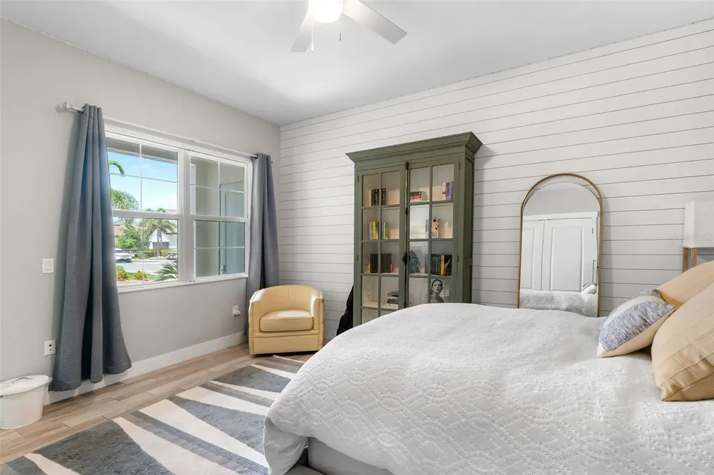 6317 Rivo Lakes Boulevard Sarasota FL 34241