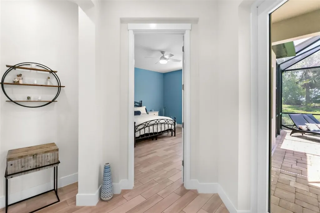 6317 Rivo Lakes Boulevard Sarasota FL 34241