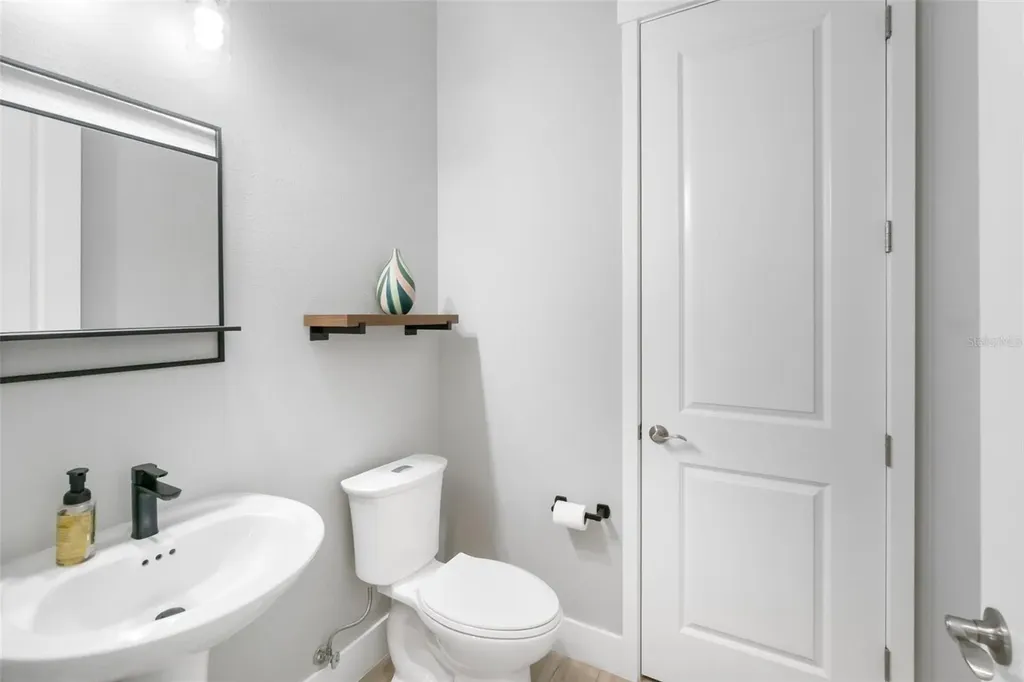 6317 Rivo Lakes Boulevard Sarasota FL 34241