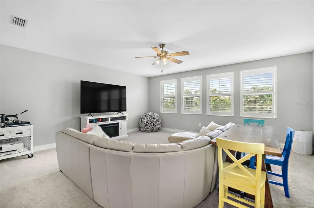 6317 Rivo Lakes Boulevard Sarasota FL 34241