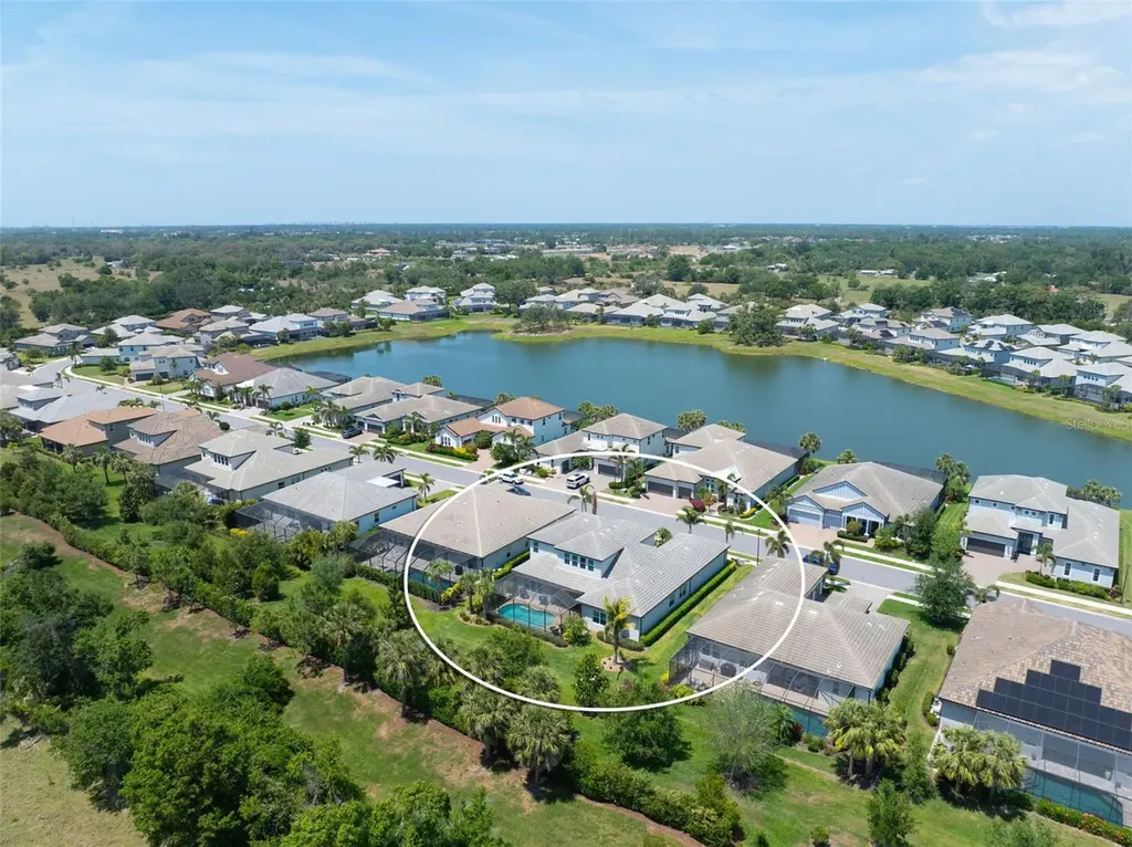 6317 Rivo Lakes Boulevard Sarasota FL 34241