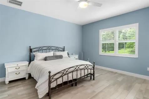 6317 Rivo Lakes Boulevard Sarasota FL 34241