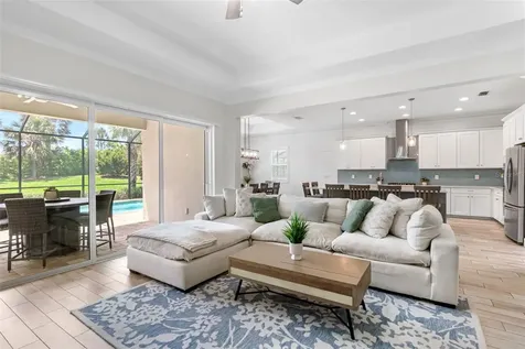 6317 Rivo Lakes Boulevard Sarasota FL 34241
