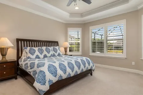 5749 Sunflower Circle Sarasota FL 34238
