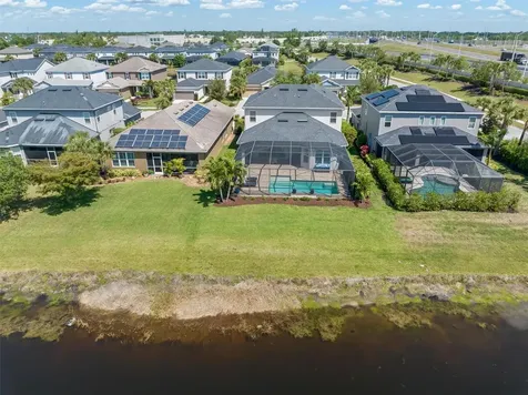 5749 Sunflower Circle Sarasota FL 34238