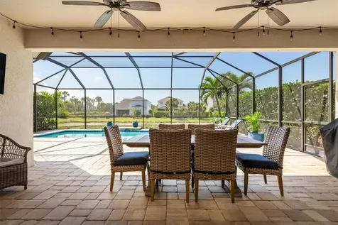 5749 Sunflower Circle Sarasota FL 34238