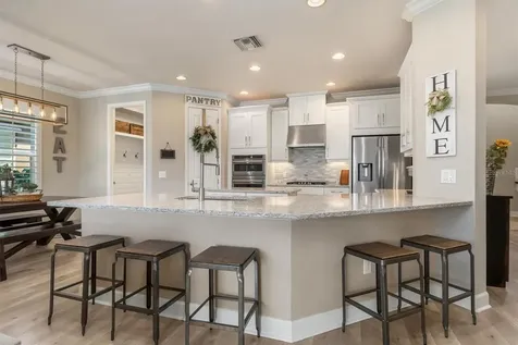 5749 Sunflower Circle Sarasota FL 34238