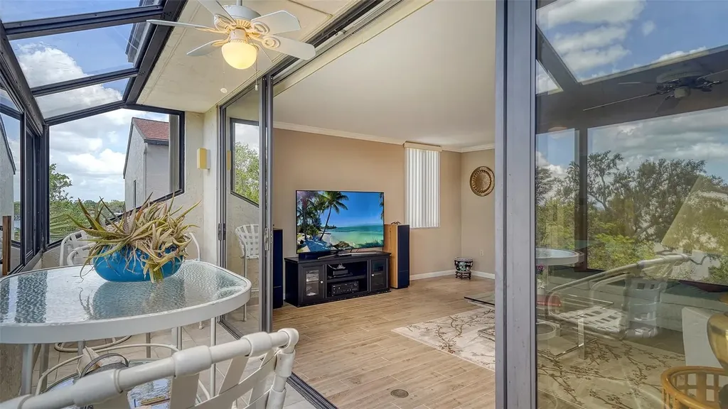 6267 Midnight Pass Road Sarasota FL 34242