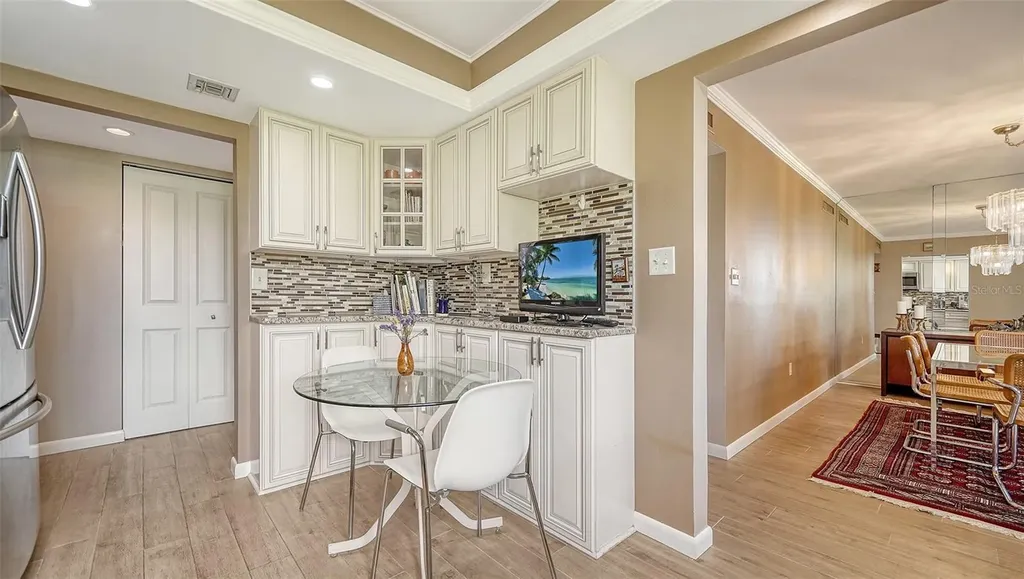 6267 Midnight Pass Road Sarasota FL 34242