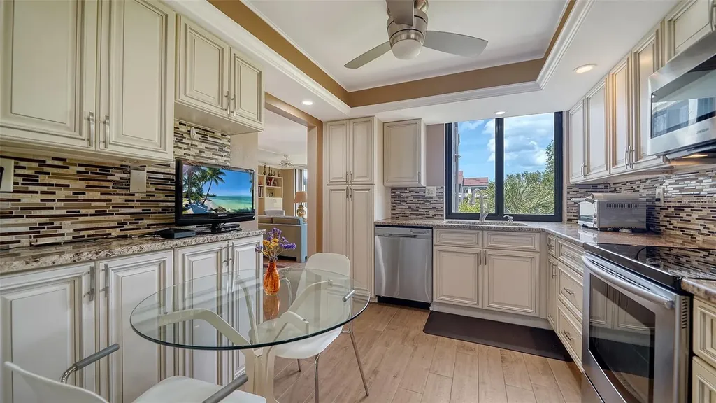 6267 Midnight Pass Road Sarasota FL 34242