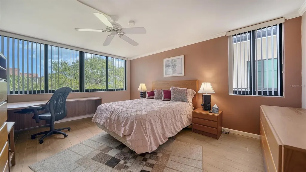 6267 Midnight Pass Road Sarasota FL 34242