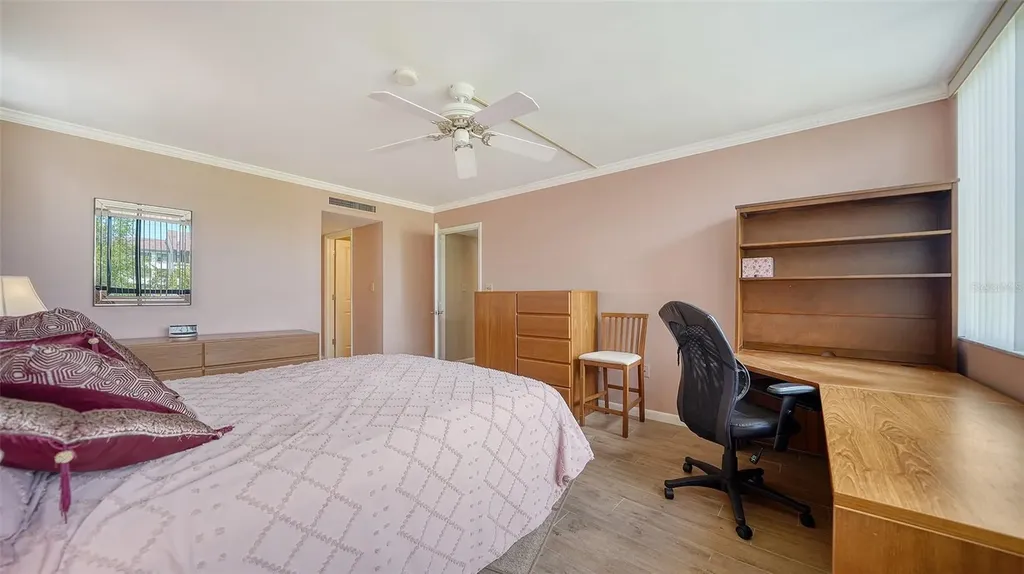 6267 Midnight Pass Road Sarasota FL 34242