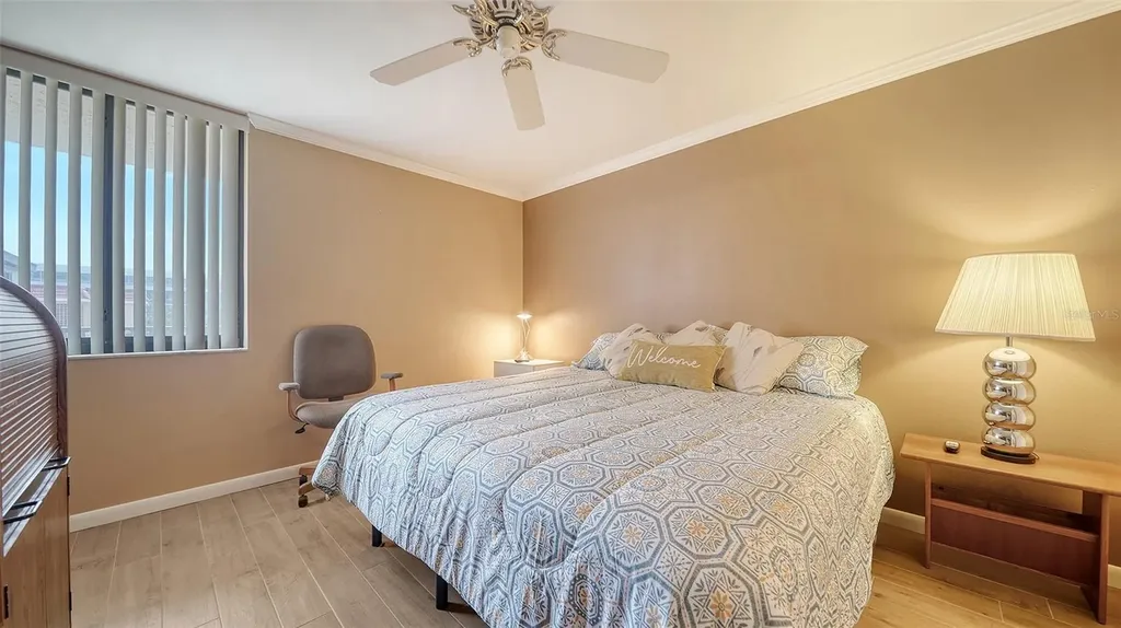 6267 Midnight Pass Road Sarasota FL 34242