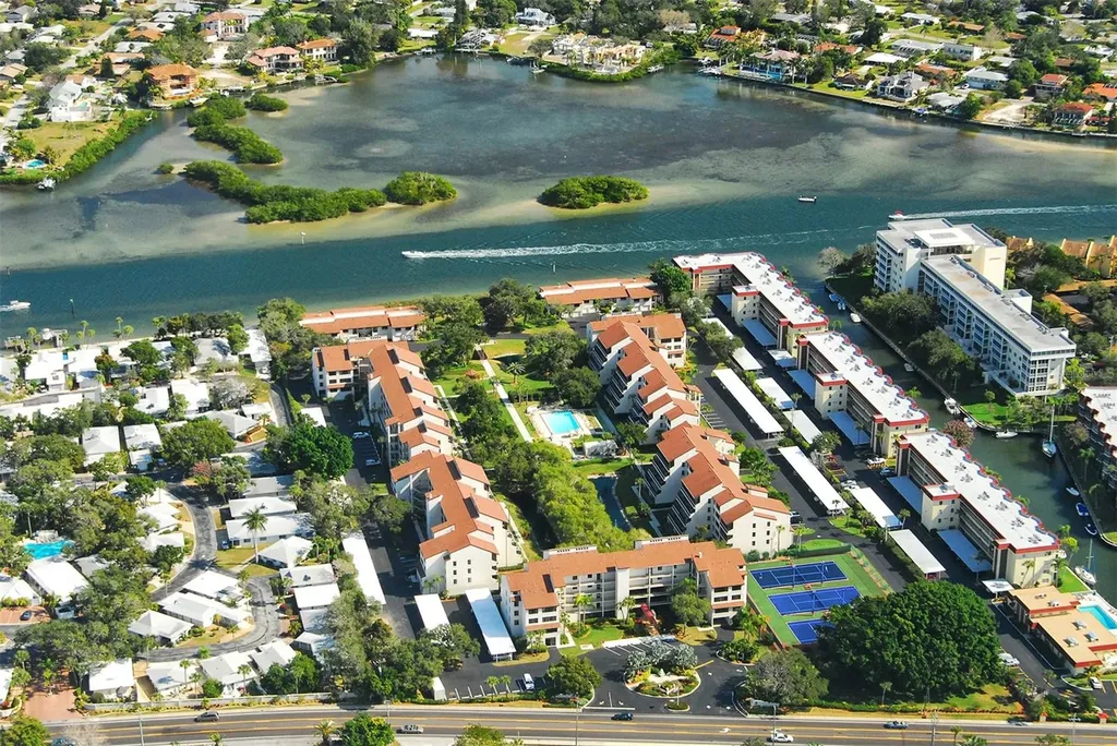 6267 Midnight Pass Road Sarasota FL 34242