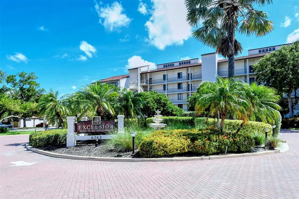 6267 Midnight Pass Road Sarasota FL 34242