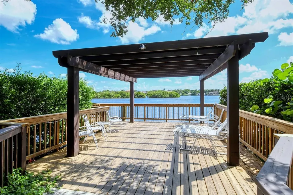 6267 Midnight Pass Road Sarasota FL 34242