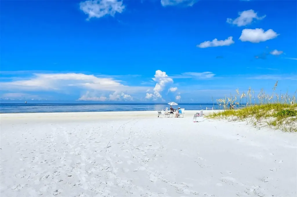 6267 Midnight Pass Road Sarasota FL 34242