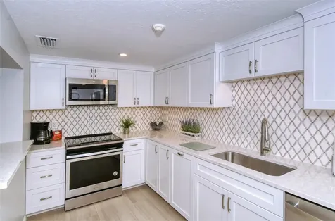 6267 Midnight Pass Road Sarasota FL 34242