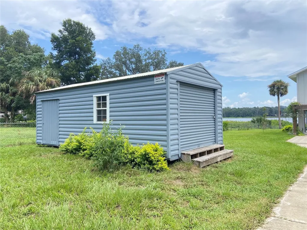 170 Little Orange Lake Drive Hawthorne FL 32640