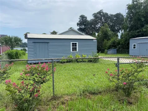 170 Little Orange Lake Drive Hawthorne FL 32640
